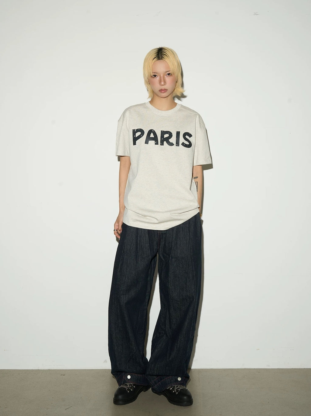 Red Line Stitch Wide Jeans