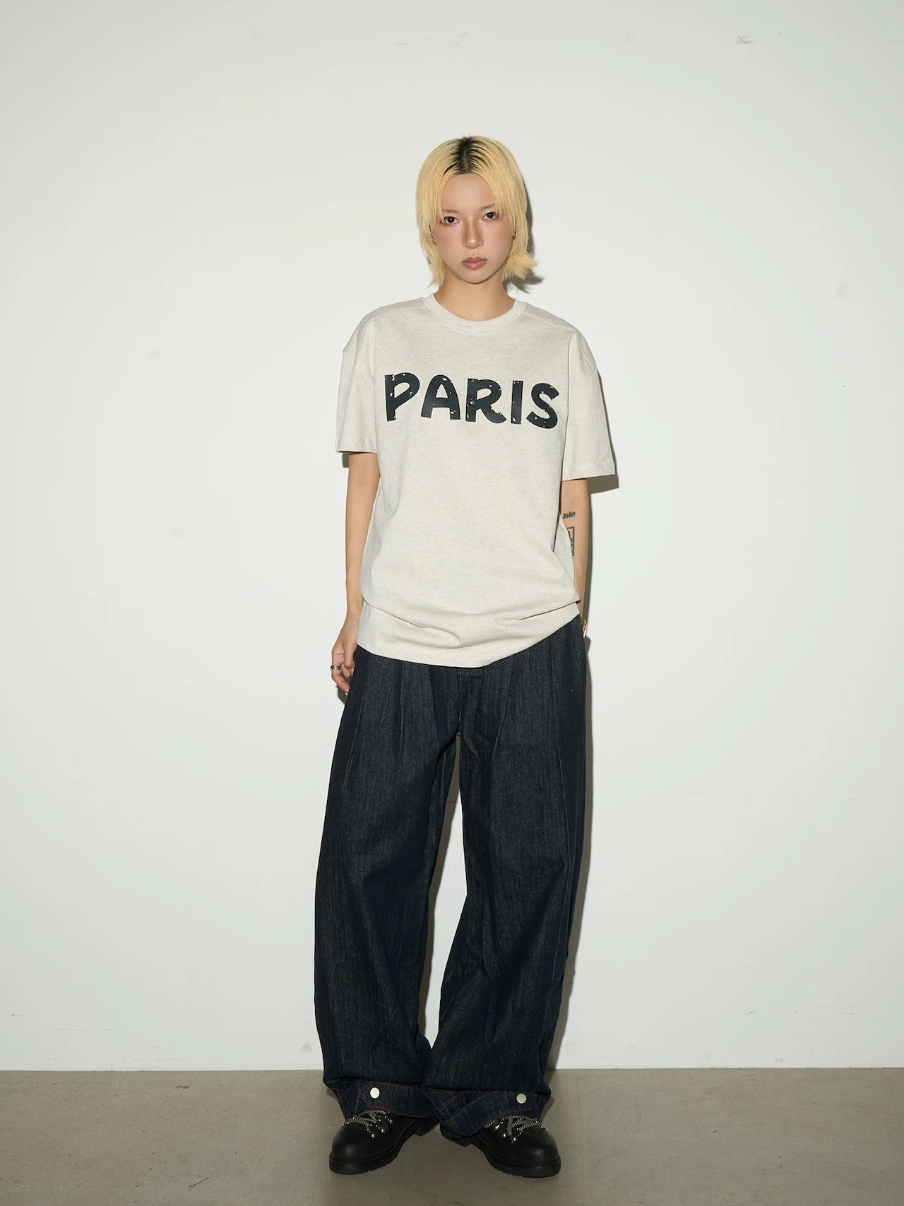 Red Line Stitch Wide Jeans