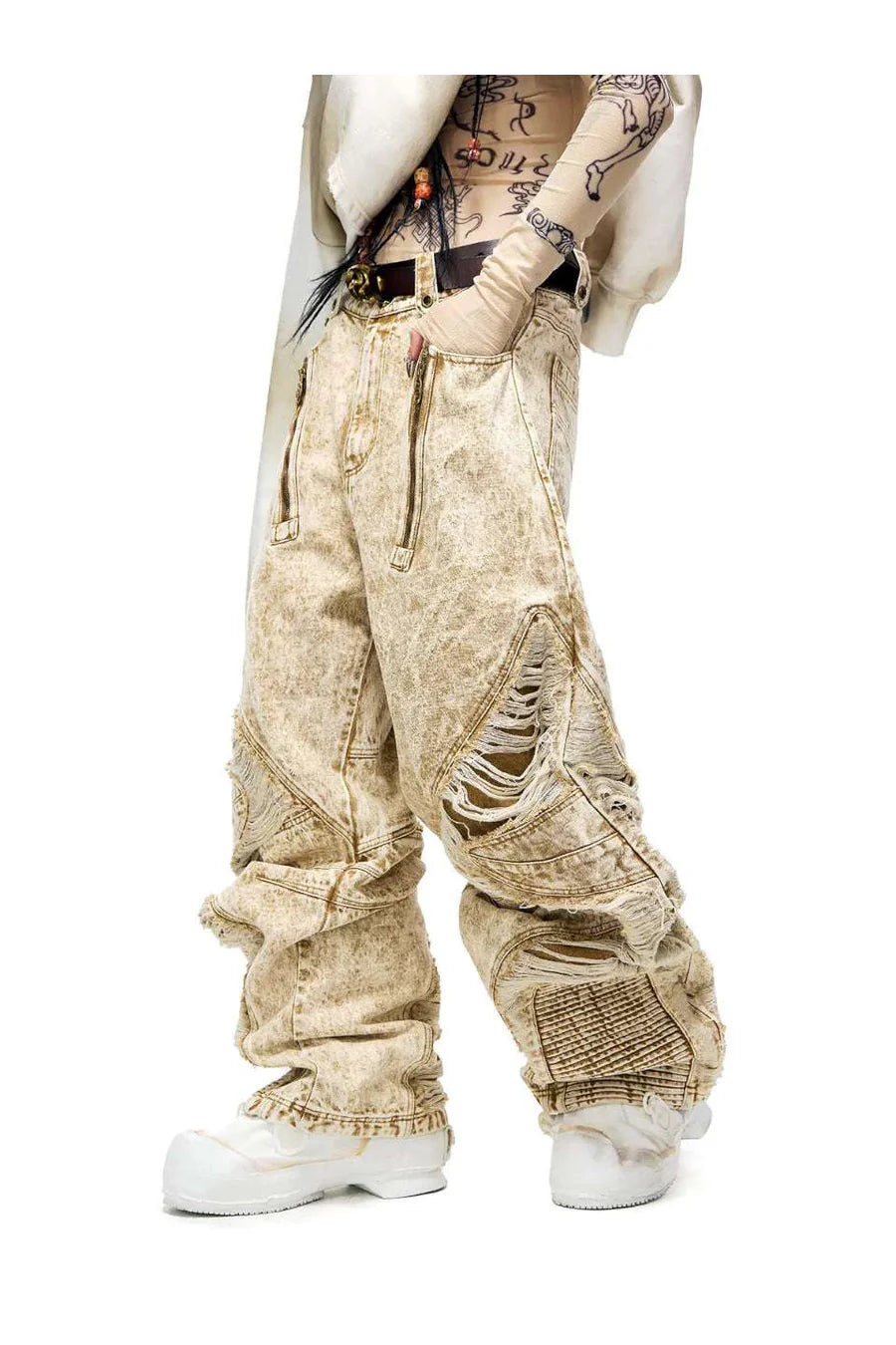 Destroyed apricot baggy jeans