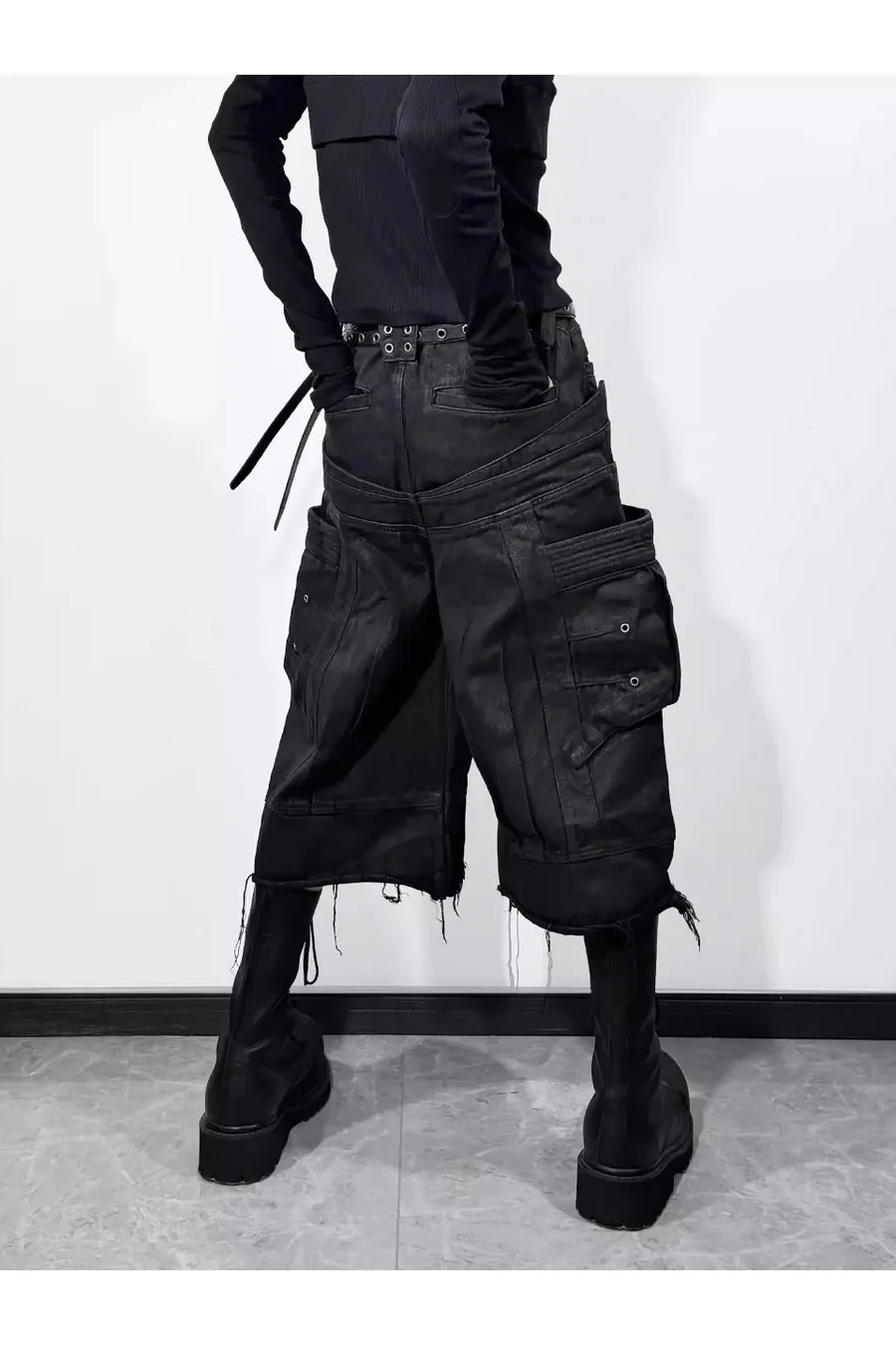 Frayed Hem Metallic Sheen Shorts with Structural Stitching