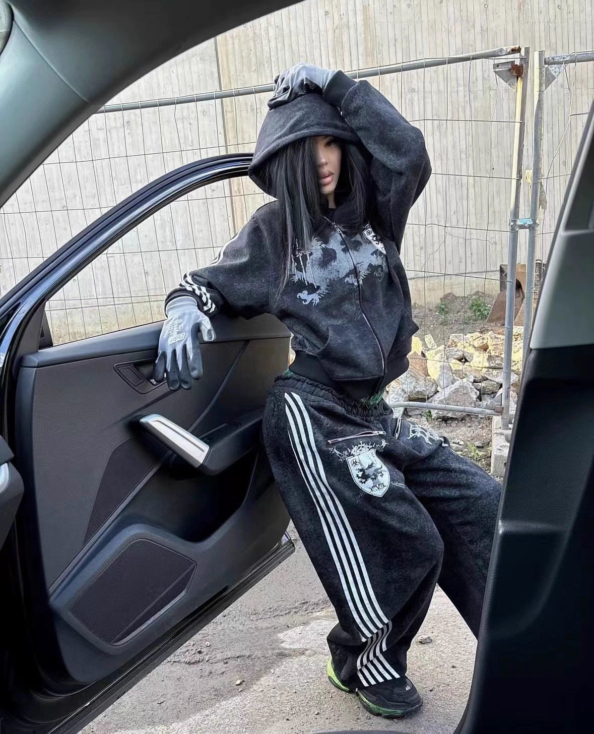 COZY WORLDWIDE ROYAL KNIGHT CLUB WAXED TRACKSUIT  BLACK