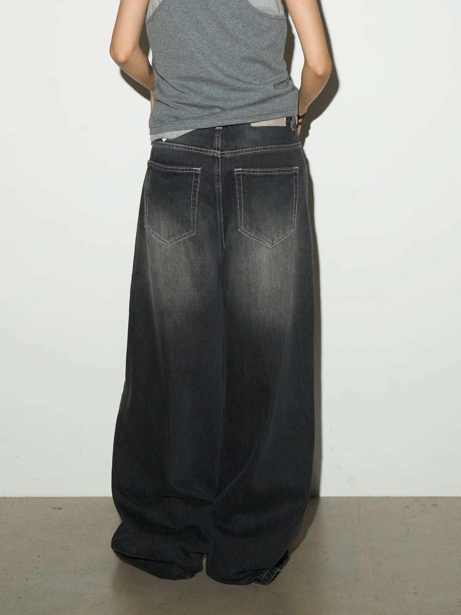 Stitch washed wide denim