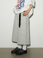 Balloon silhouette stripe shorts