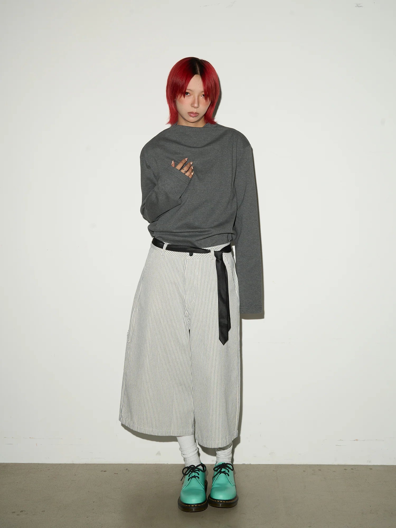 Balloon silhouette stripe shorts