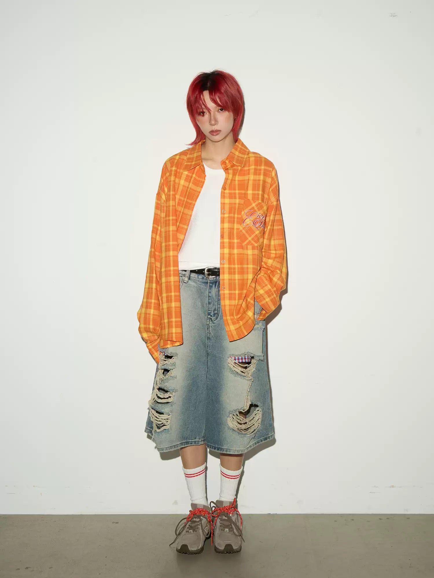 Distressed Loose Denim Shorts